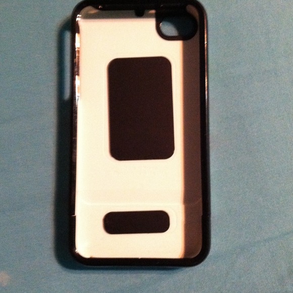 iPhone 4 case - Picture 2 of 3