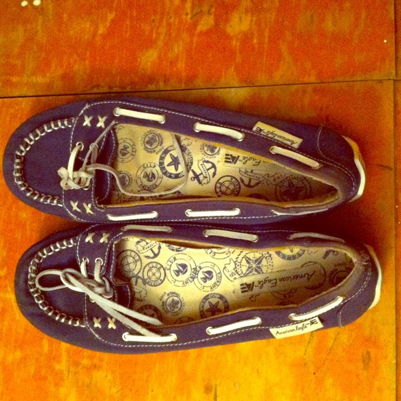 Worn twice, in good shape, very comfy