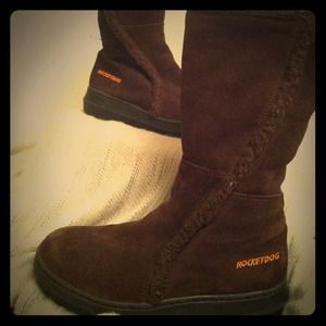 Rocket dog chocolate brown suede boots