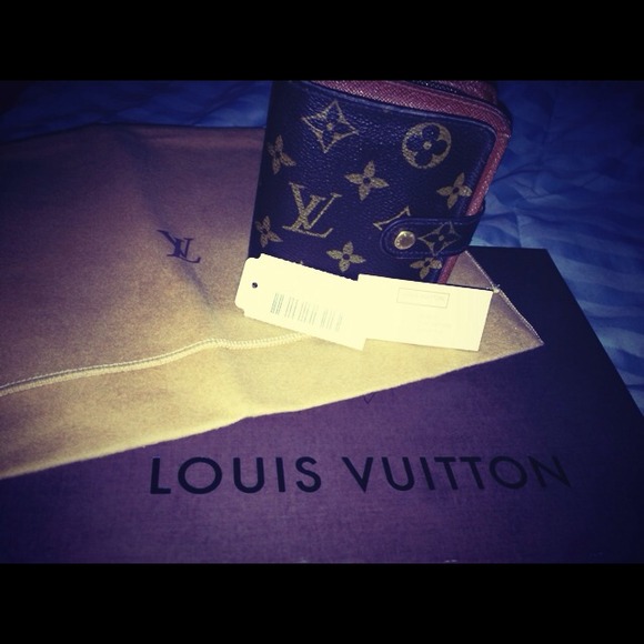 Authentic LV wallet