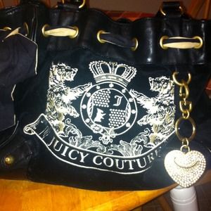 SOLD!Authentic Juicy Couture Purse matching wallet
