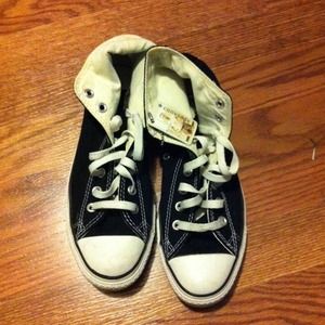 Converse chuck taylors