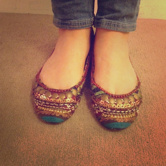 💥REDUCED!!!! tribal flats💥