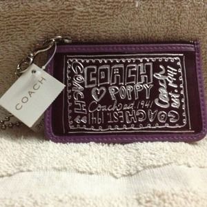 NEVER BEEN USED Authentic Coach ID & money holder