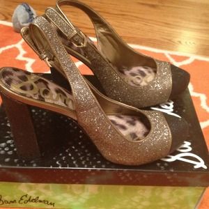 Sam Edelman pumps