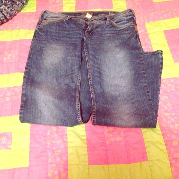 Like new silver jeans!!
