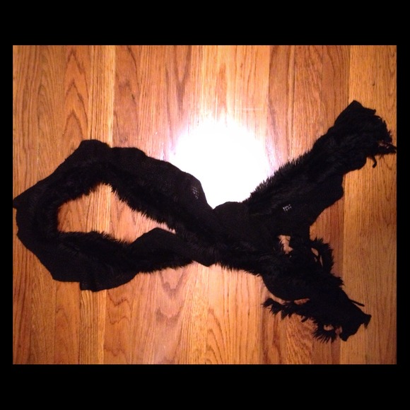 Brand new black scarf