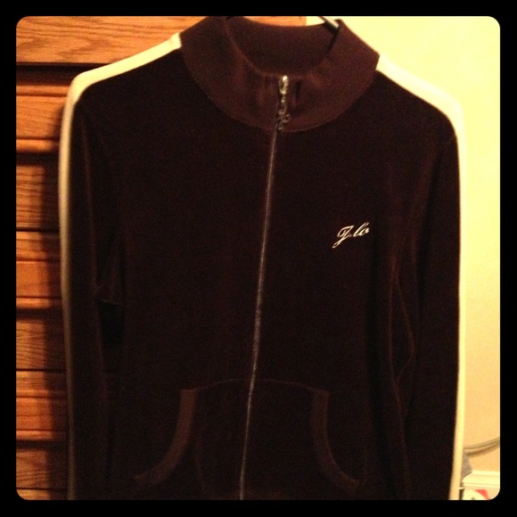 ❇REDUCED PRICE❇ NEVER WORN J.Lo Velour suit