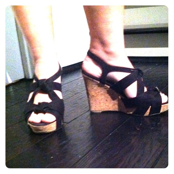 Steve Madden wedges