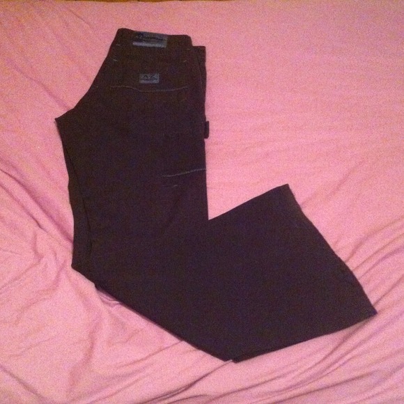 Pair of size 5 Arizona pants