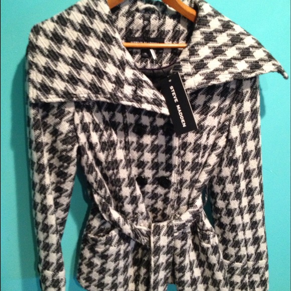Steve Madden Black and White Houndstooth Peacoat