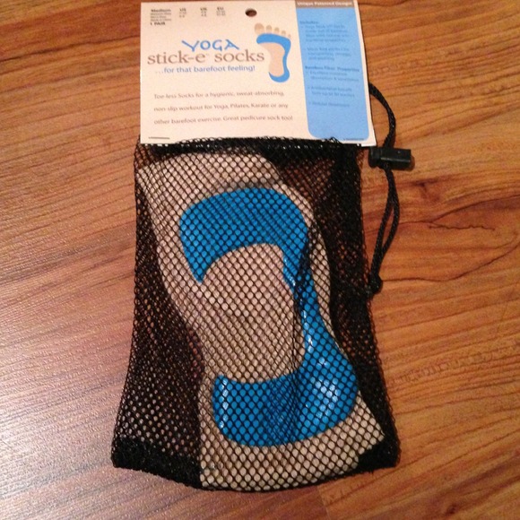 Accessories - 🎈TRADED🎈 Brand New Yoga Sticky socks!