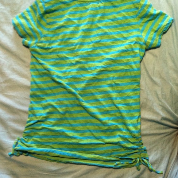 Shirt - Picture 2 of 2