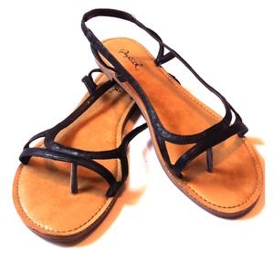 Qupid strappy sandals