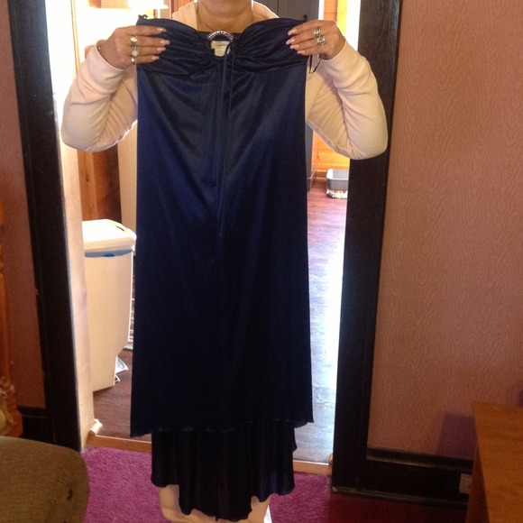 Dress - Picture 1 of 1