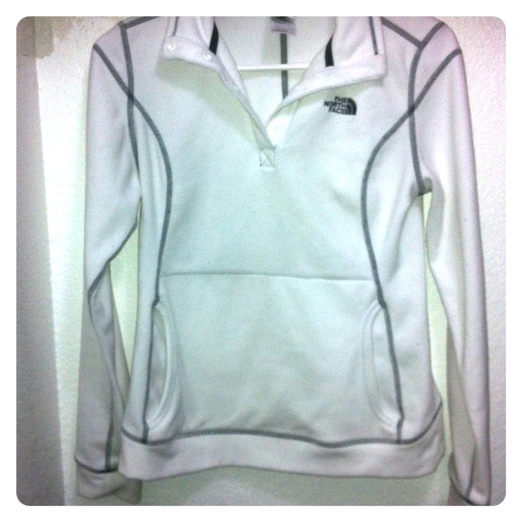 North Face fleece pullover