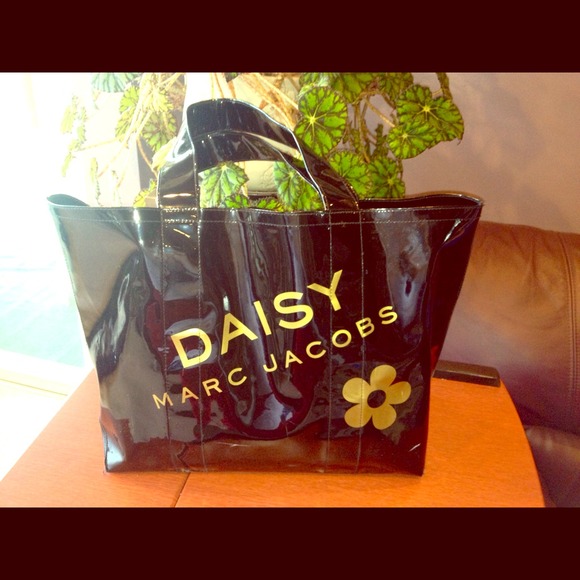 Marc Jacobs Black Patent Leather Tote Authentic!!!