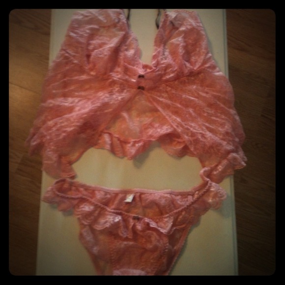 Antique pink lace 2 piece lingerie.