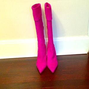 Pink Via Spiga boots size 9