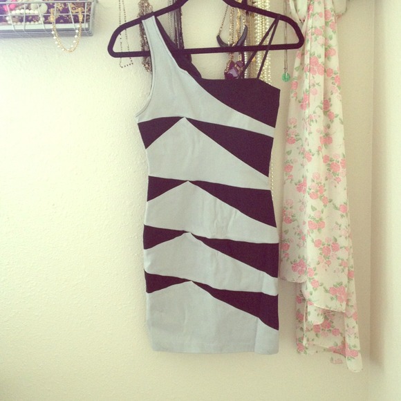SOLD: Party dress