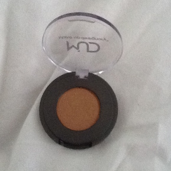 Sold Mud eye color bronzed never used
