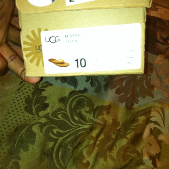 Ugg Flip-Flops