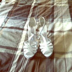 Steve Madden silver heels