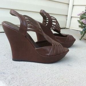 Brown Wedges!