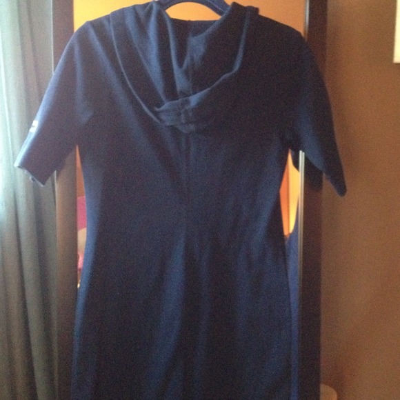 DONATED Navy blue sweatshirt tunic - Picture 2 of 2