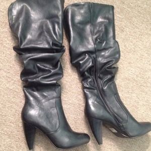 Black Small heel boots REDUCE