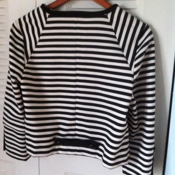 Color Works jacket - Picture 2 of 2