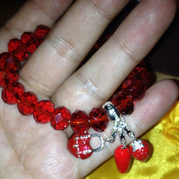Handmade bracelet - Picture 2 of 2