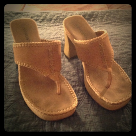 Venus USA high heel sandle