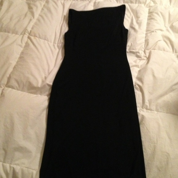 NEW PICS ADDED!Black Laundry knee length dress