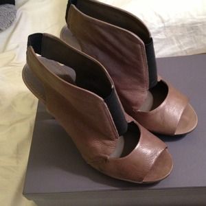 7 for all Mankind Shoes - 7FAM booties & VS capris! 7 for all Mankind Shoes - 7FAM booties & VS capris!
