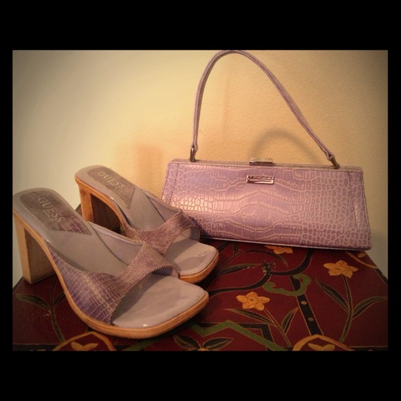 Matching guess purse & heels
