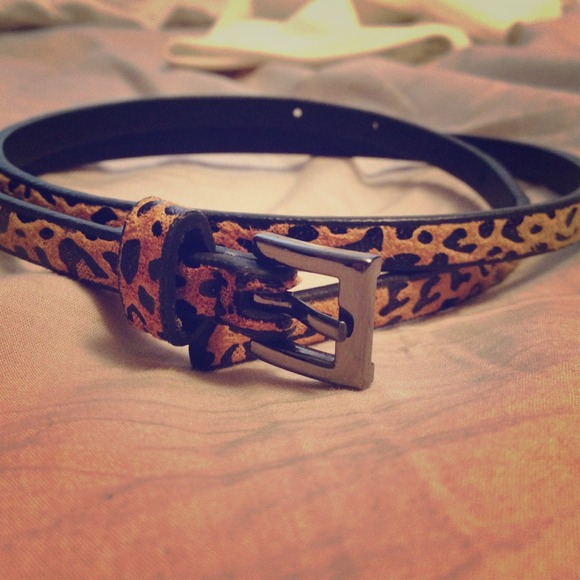 Forever 21 Accessories - 🚫Sold🚫Cheetah print belt