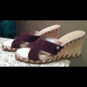 RESERVED (Lisa)UGG Sandals size 9 Brown/straw