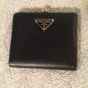 Pravda wallet