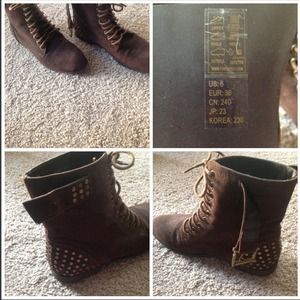Polyester Studded Boots