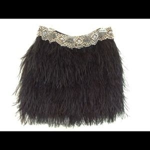 Bergdoff Goodman Ostrich Feather Skirt. Size 6.