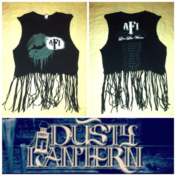 AFI fringed crop top w tour dates! - Picture 1 of 1