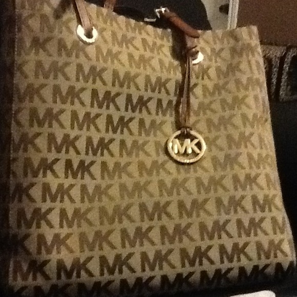 Mk tote bag
