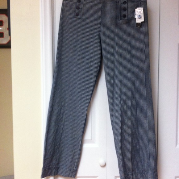 New with tag dress pant by Larry levine