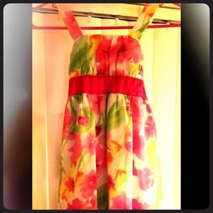 🔴SOLD🔴Little girls sun dress size 7