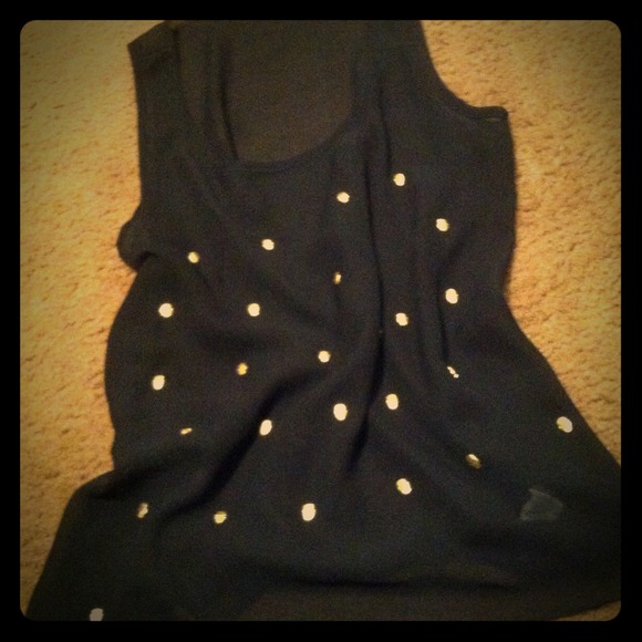 Tanktop with skull embellishments