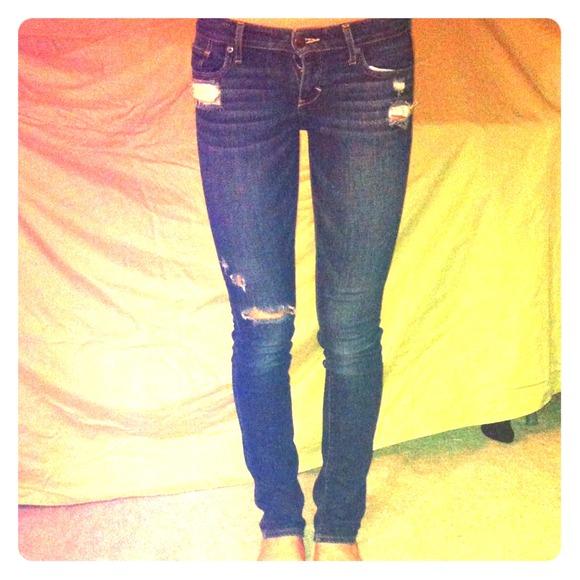 ✨REDUCED!✨Abercrombie & Fitch Jeans