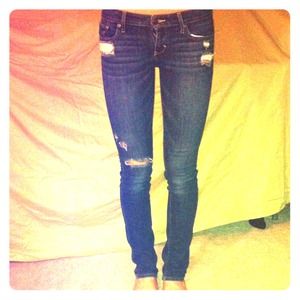 ✨REDUCED!✨Abercrombie & Fitch Jeans