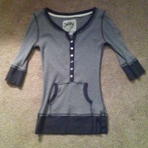 comfy, half sleeve shirt