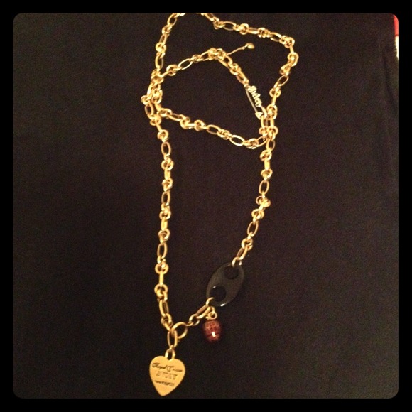 Juicy couture gold necklace